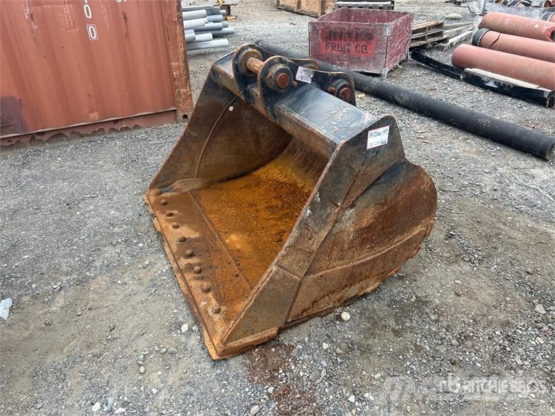 60 in Cleanup Excavator Bucket Ковши