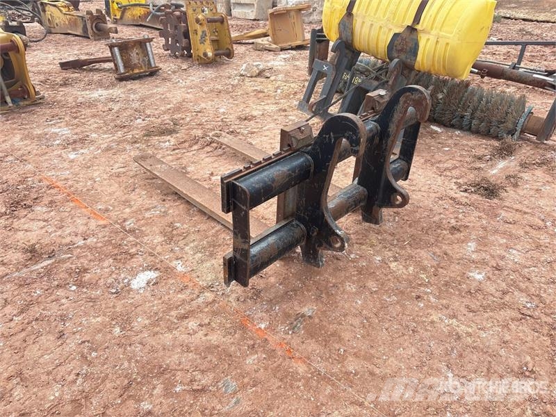  60 in Wheel Loader Forks شوكات