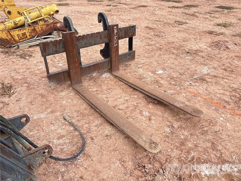  60 in Wheel Loader Forks شوكات