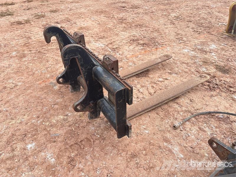  60 in Wheel Loader Forks شوكات