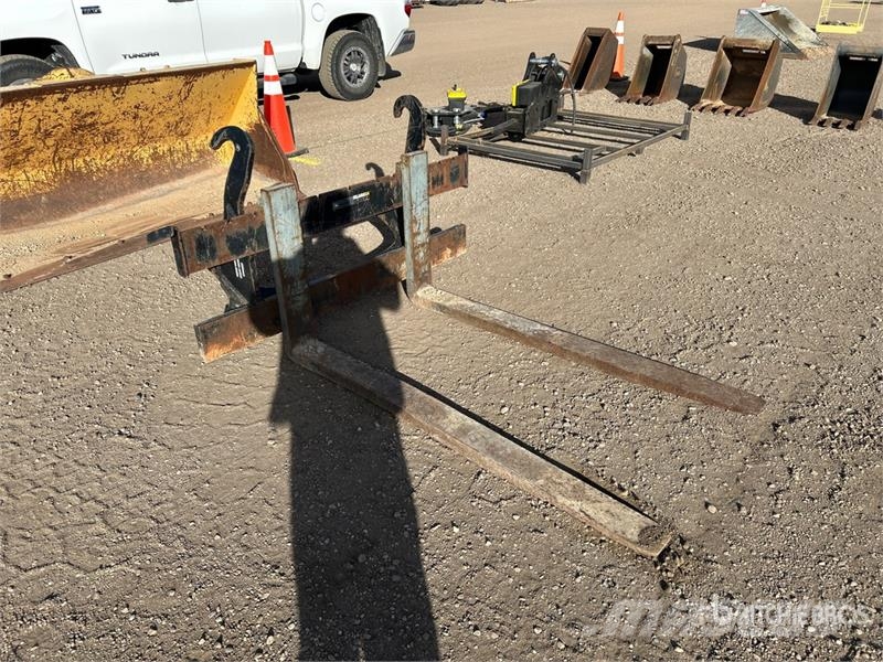 62 in Q/C Wheel Loader Forks (Inoperable) Pallgafflar