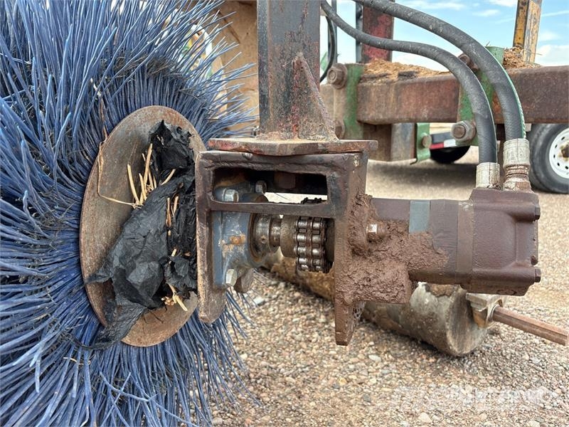 62 in Sweeper Attachment Süpürgeler