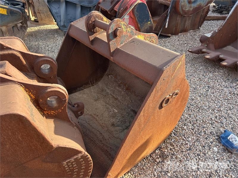 64 in Cleanup Excavator Bucket Kašike / Korpe