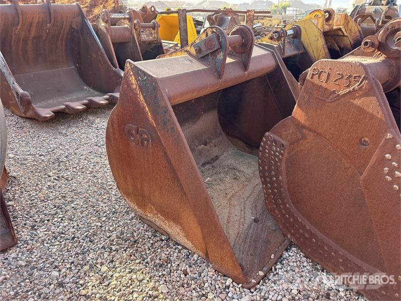 64 in Cleanup Excavator Bucket Kašike / Korpe