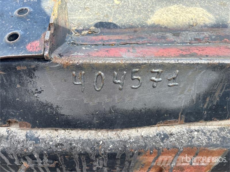  65 in Skid Steer Sweeper Escovas