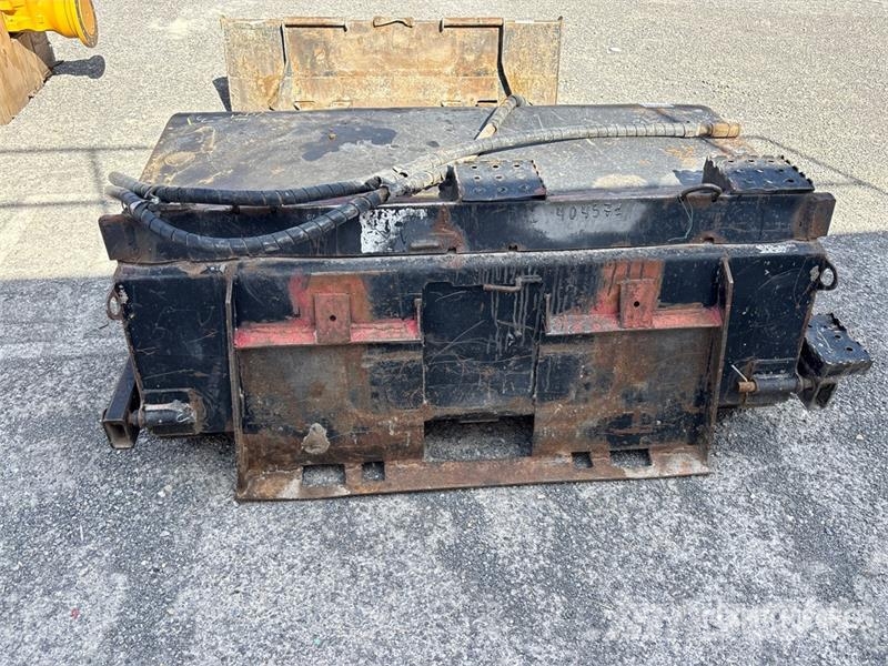  65 in Skid Steer Sweeper Escovas