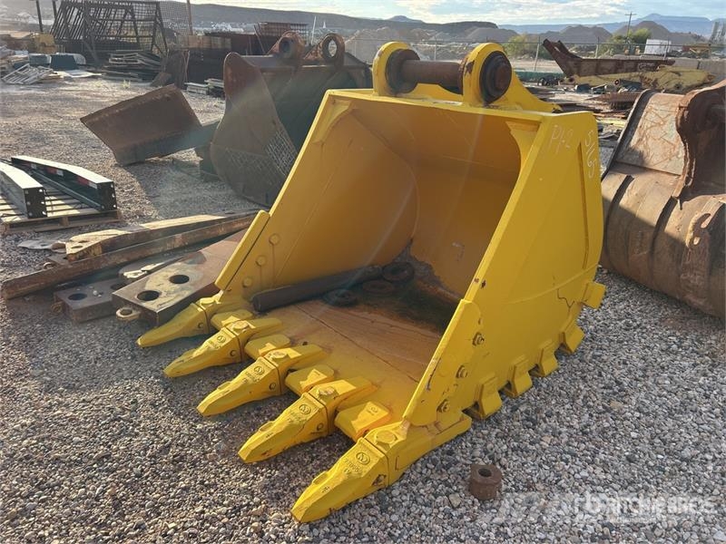  66 in Digging Excavator Bucket 挖斗
