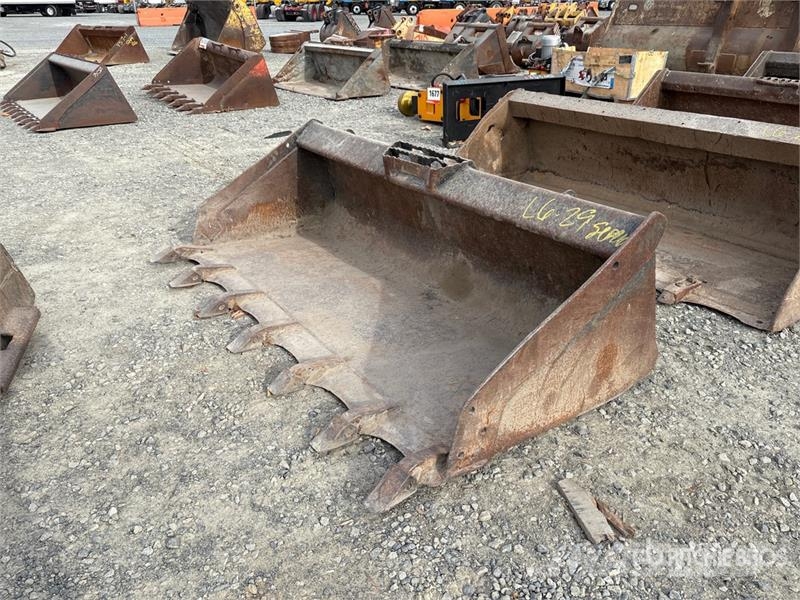 66 in General Purpose Skid Steer Bucket Łyżki do ładowarek