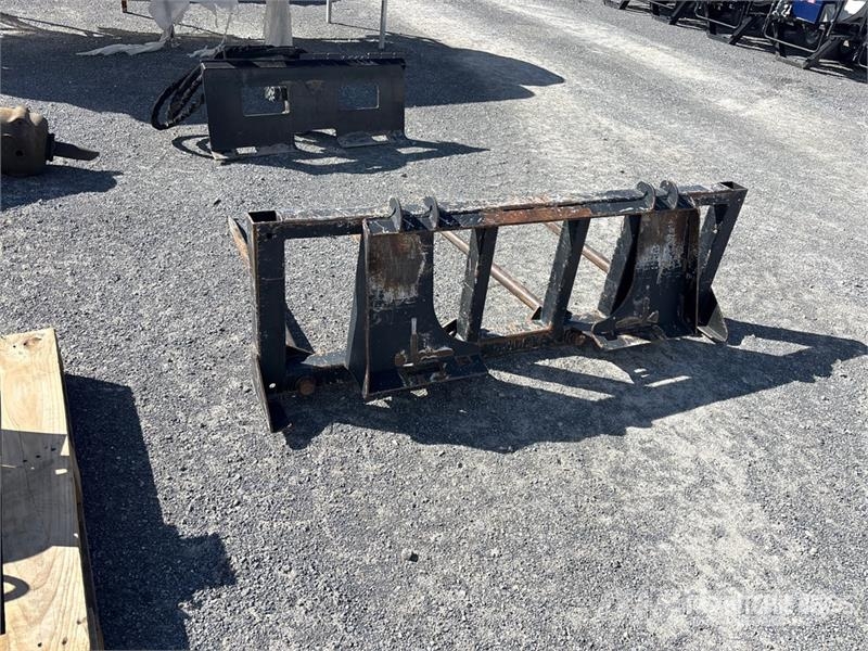  66 in Skid Steer Bale Spear 其他组件