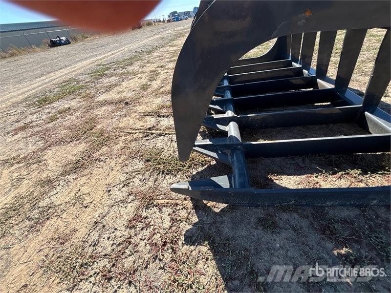 66 in Skid Steer Grapple 兩爪吊夾