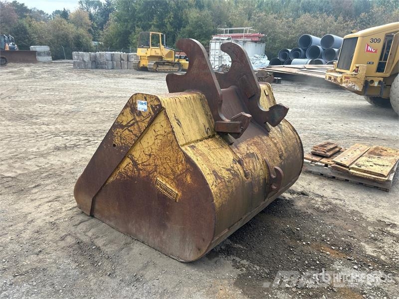 68 in Q/C Cleanup Excavator Bucket Ковши
