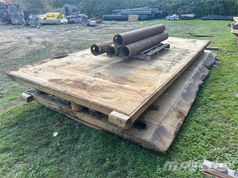 7 ft 10 in x 16 ft (4 in Wall) Trench Shield Rezervni delovi i oprema za bušenje