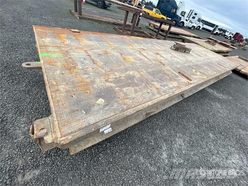  7 ft 11 in x 23 ft 11.5 in (4 in Wall) Trench Shie Rezervni delovi i oprema za bušenje