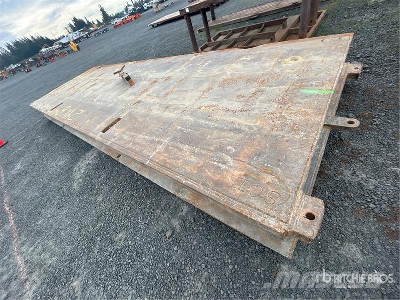  7 ft 11 in x 23 ft 11.5 in (4 in Wall) Trench Shie Rezervni delovi i oprema za bušenje