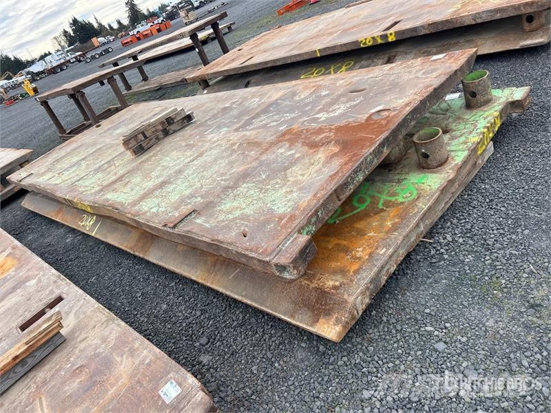  7 ft 9 in x 19 ft 11.5 in (4 in Wall) Trench Shiel Rezervni delovi i oprema za bušenje