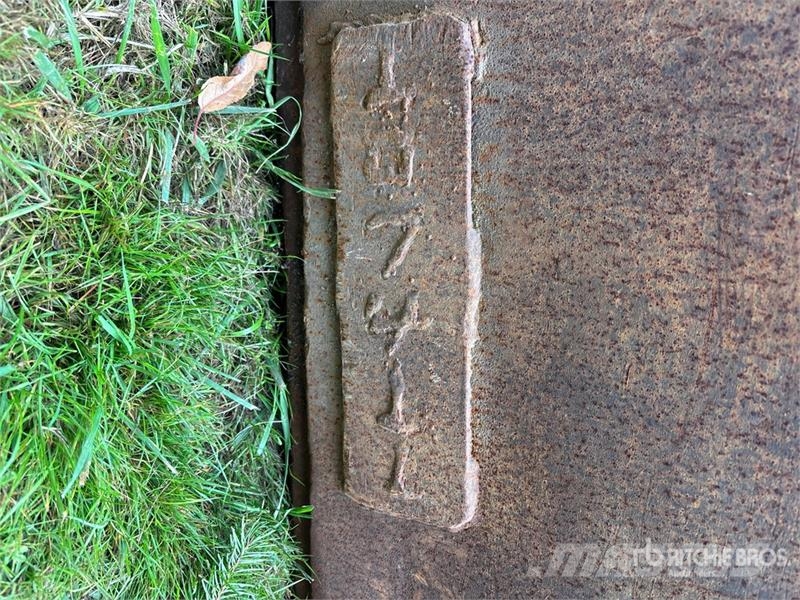 7 ft 9 in x 8 ft 9 in (3 in Wall) Trench Shield Borutstyr tilbehør og deler