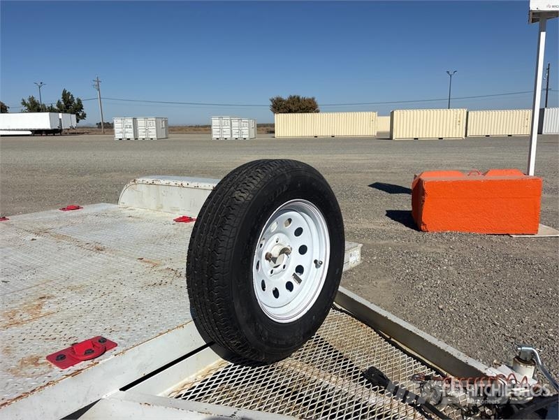  7 ft T/A Equipment Trailer Prikolice za prevoz vozil