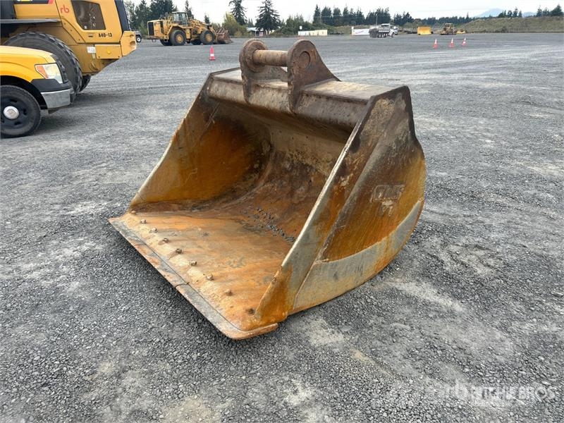 70 in Cleanup Excavator Bucket - Fits Hitachi ZX35 Schaufeln