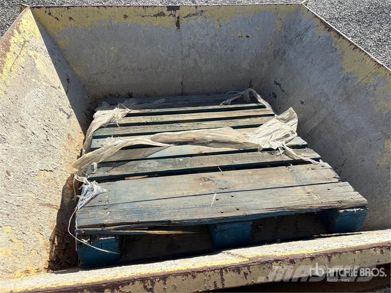 70 in Concrete Bucket 콘크리트 부속품