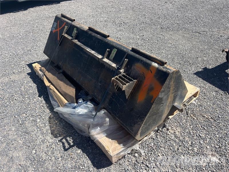  72 in General Purpose Skid Steer Bucket دلاء