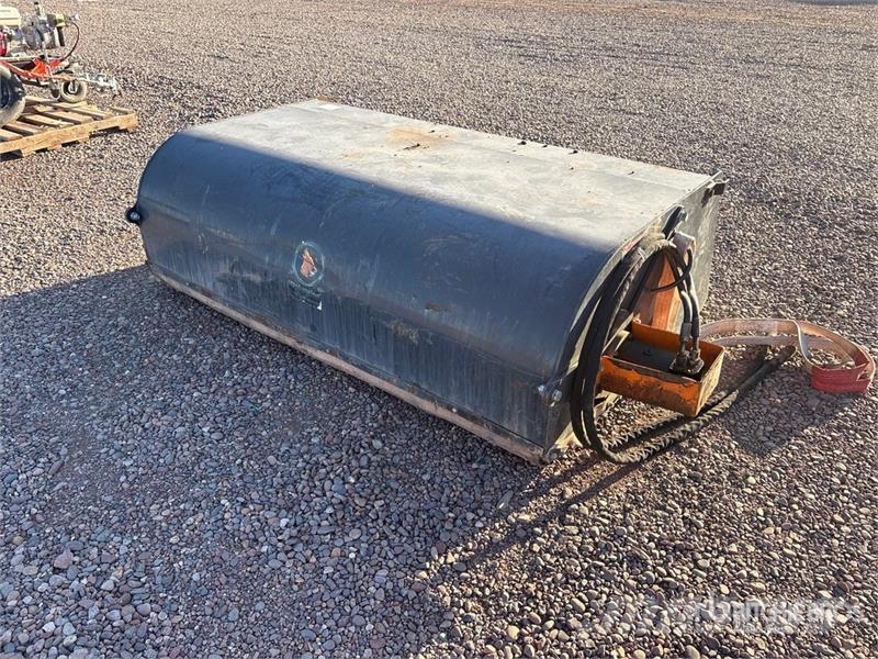  72 in Skid Steer Broom Bürsten