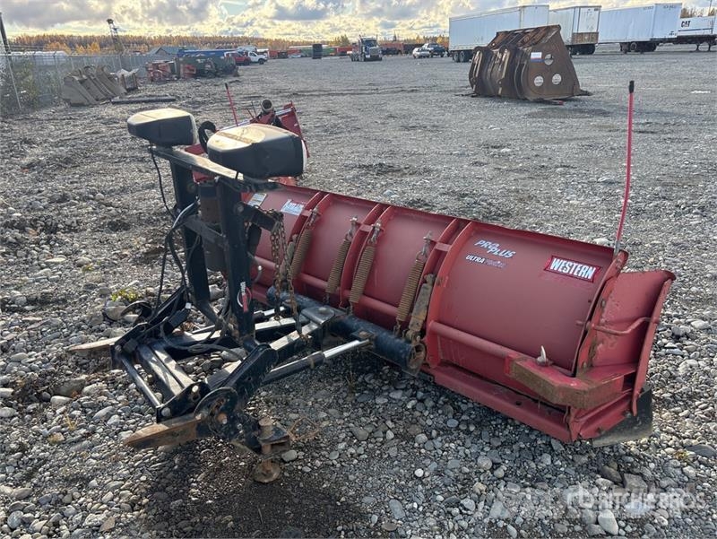 8 ft 1 Way Snow Plow 刮雪板和犁