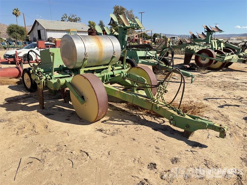 8 ft 5 Shank Ripper Other tillage machines and accessories