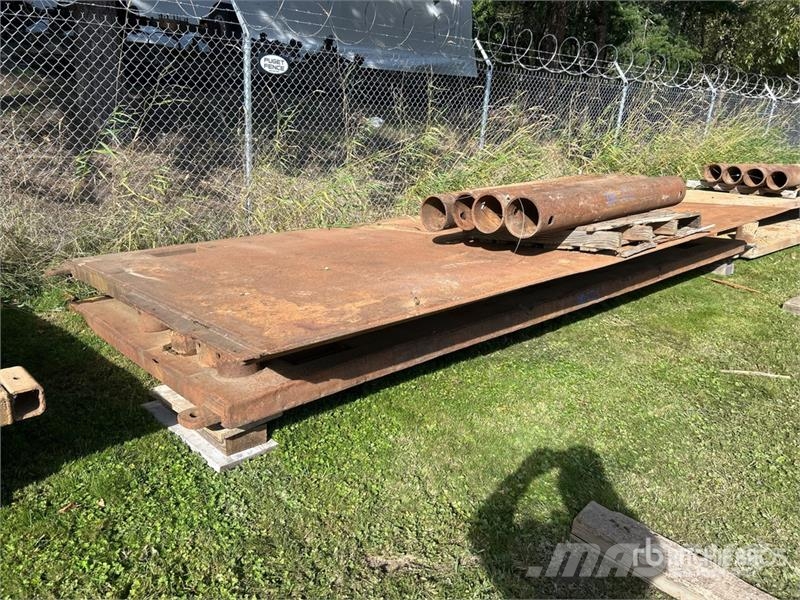 8 ft x 16 ft (4 in Wall) Trench Shield Rezervni delovi i oprema za bušenje