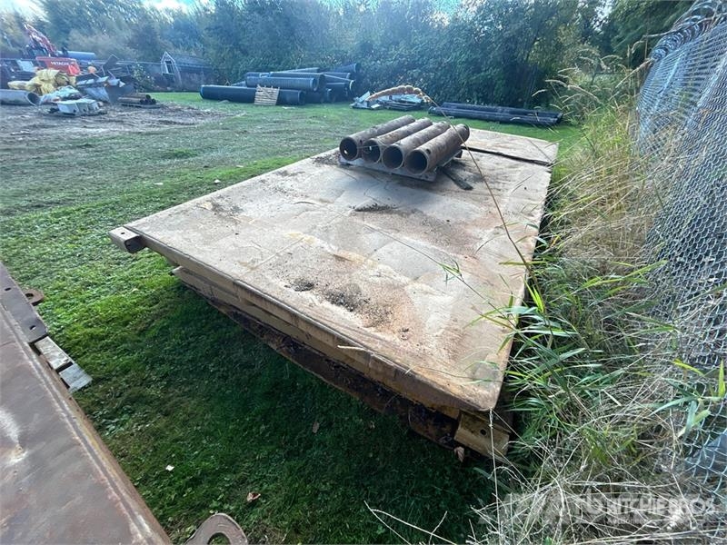 8 ft x 16 ft 5 in (4 in Wall) Trench Shield Rezervni delovi i oprema za bušenje