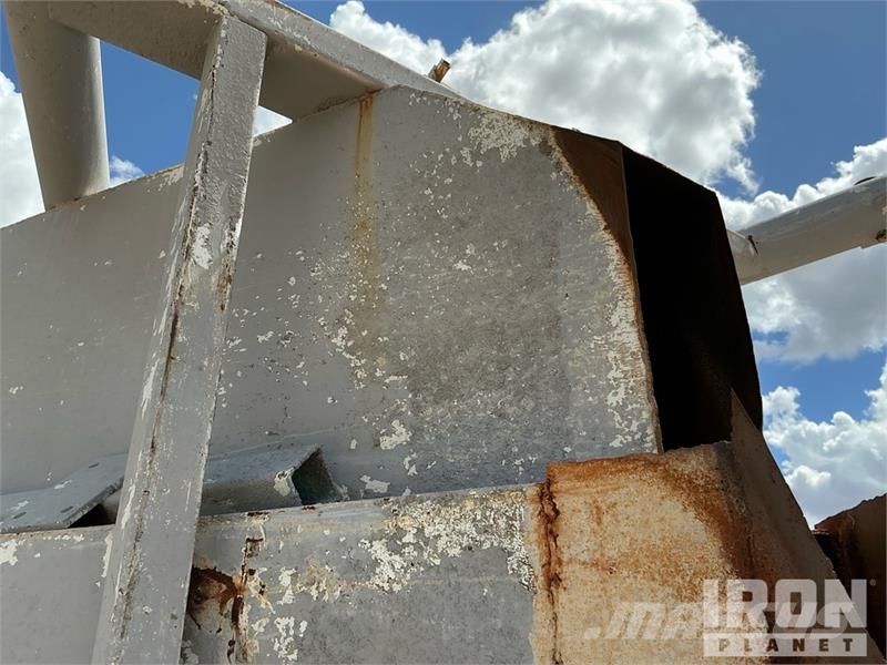 8 ft x 6 ft Aggregate Hopper Construcción - Otros