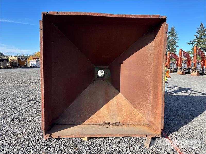 8 ft x  ft Aggregate Hopper Stavebnictví - ostatní