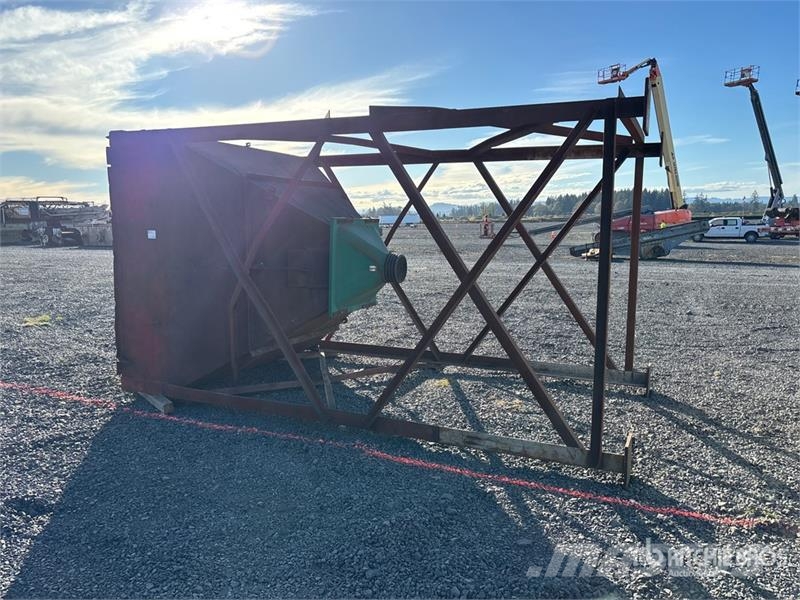  8 ft x  ft Aggregate Hopper Stavebnictví - ostatní