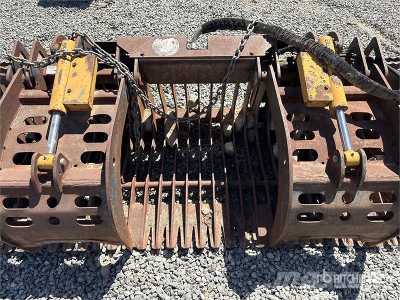  84 in Skid Steer Grapple Grijpers