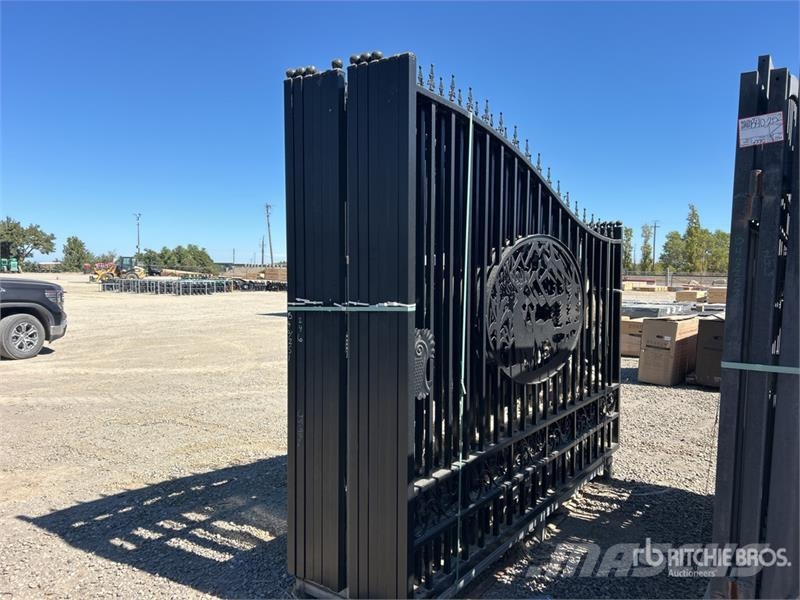 9 ft 7.5 in x 7 ft 6 in Driveway Gate Lauksaimniecība- Citi
