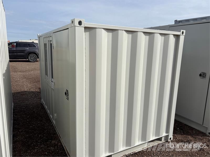 9 ft Multi-Door Open-Sided Storage Container (Unus Contenedores de almacenamiento