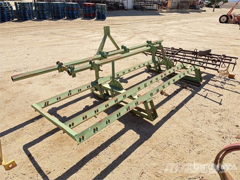 9 ft Plow Sonstige Landmaschinen