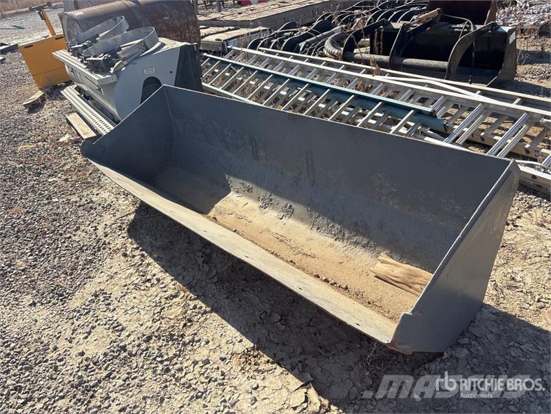 94 in Cleanup Bucket Skovle
