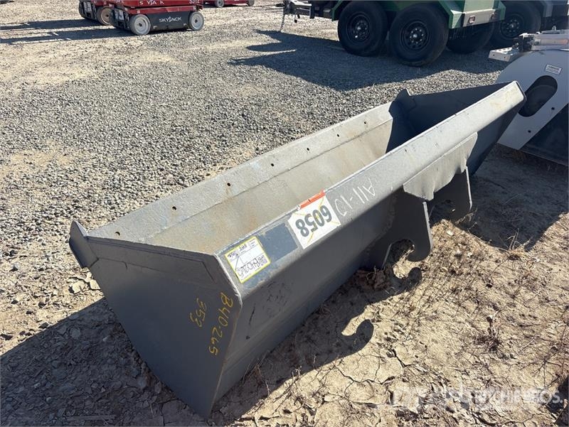 94 in Cleanup Bucket Skovle