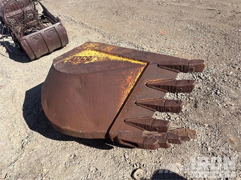ADCO 34 in V-Ditching Excavator Bucket 鏟斗