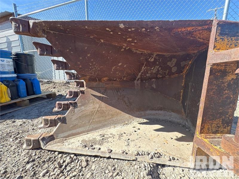 ADCO 34 in V-Ditching Excavator Bucket 鏟斗