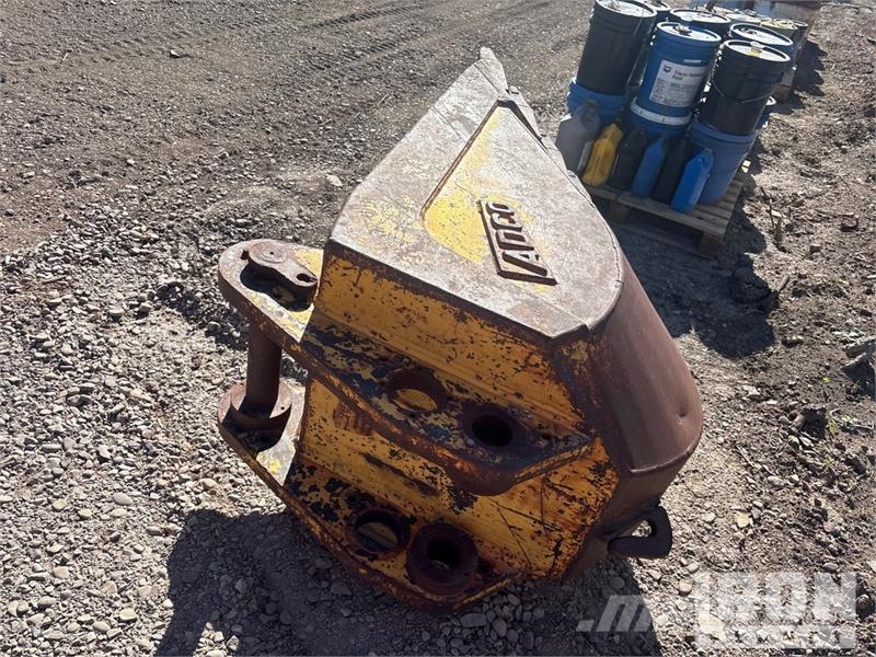 ADCO 34 in V-Ditching Excavator Bucket 鏟斗