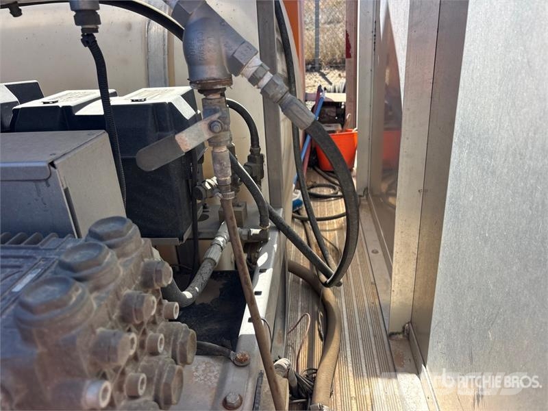 Advance Mechanical T/A Trash Bin Cleaning trailer Ostale prikolice