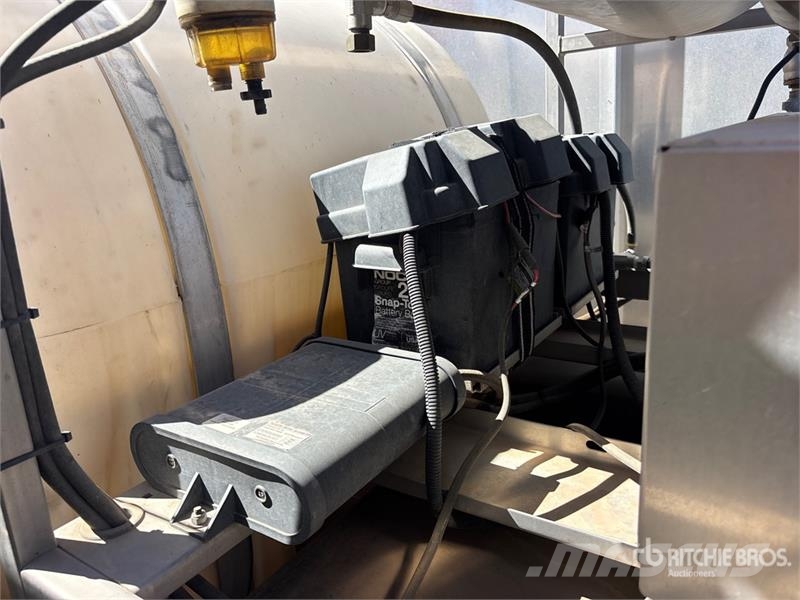 Advance Mechanical T/A Trash Bin Cleaning trailer Ostale prikolice