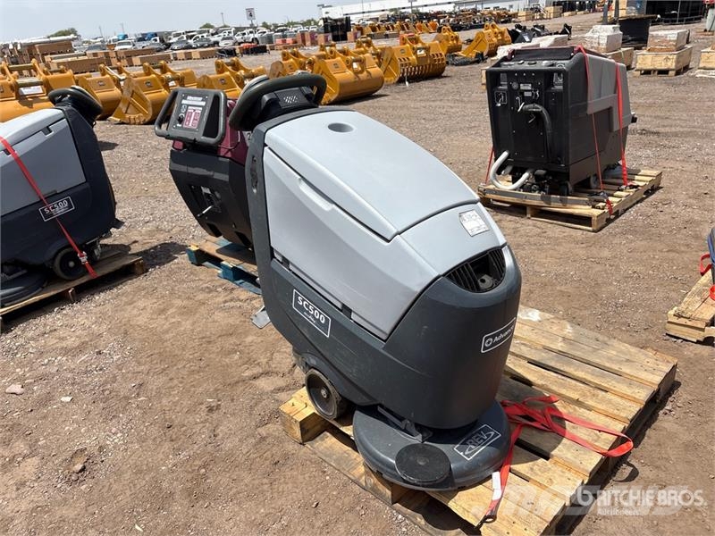 Advance Walk-Behind Electric Floor Scrubber 其他拖車