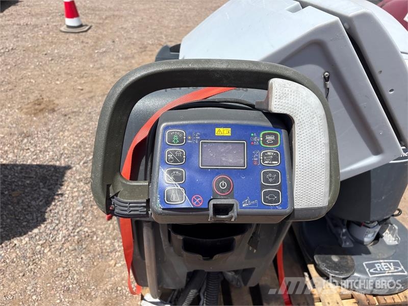 Advance Walk-Behind Electric Floor Scrubber 其他拖車