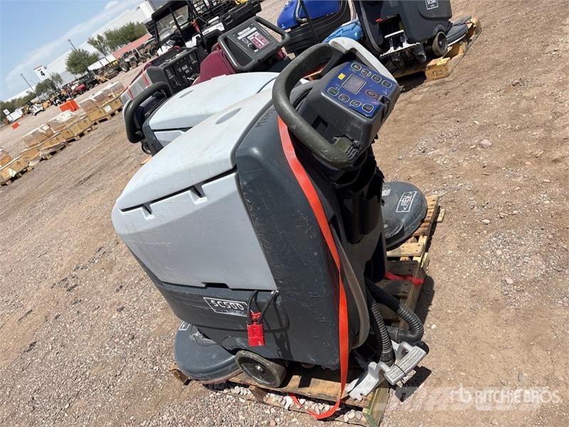 Advance Walk-Behind Electric Floor Scrubber 其他拖車