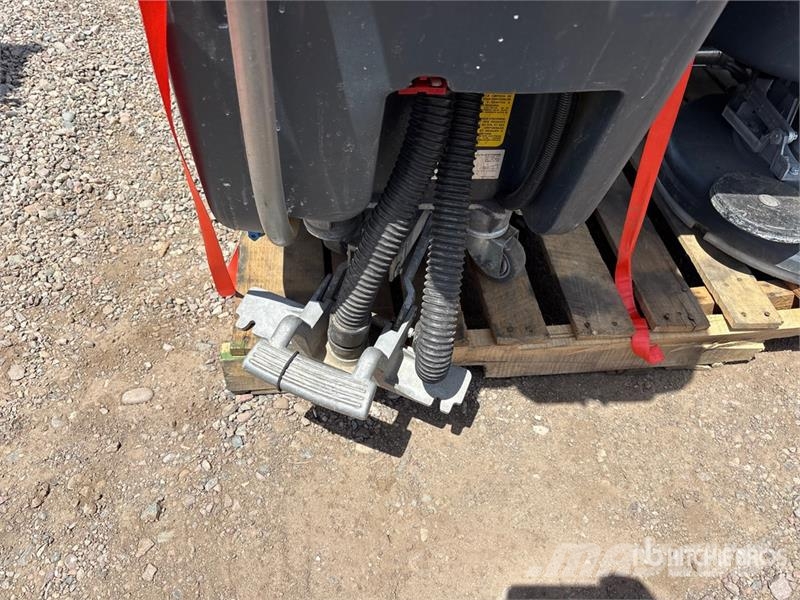 Advance Walk-Behind Electric Floor Scrubber 其他拖車