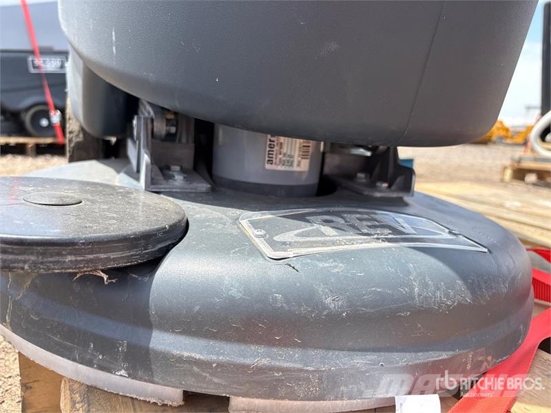 Advance Walk-Behind Electric Floor Scrubber 其他拖車