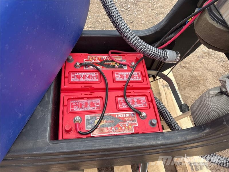 Advance Z26T Walk-Behind Electric Floor Scrubber 其他拖車