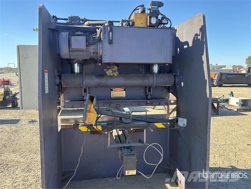 AFM MPF5-55 Capacity 55 tons Press Brake Outros Florestal